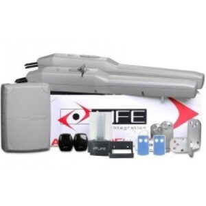 Sleek LIFE Optimo OP3 swing gate motor with external fitting design, installed on a modern luxury villa gate in Dubai.